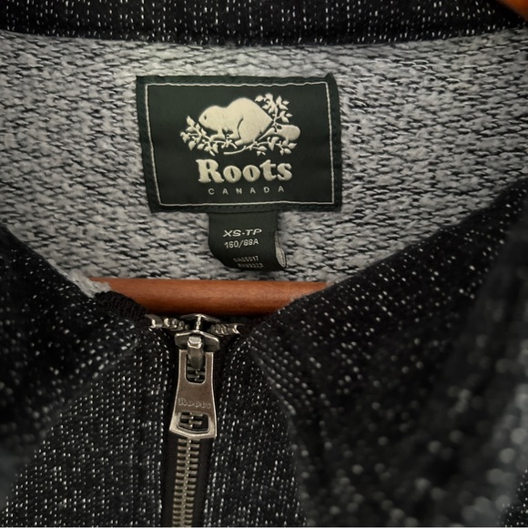 Men’s XS Roots Black Pepper 1/4 zip - Picture 3 of 3